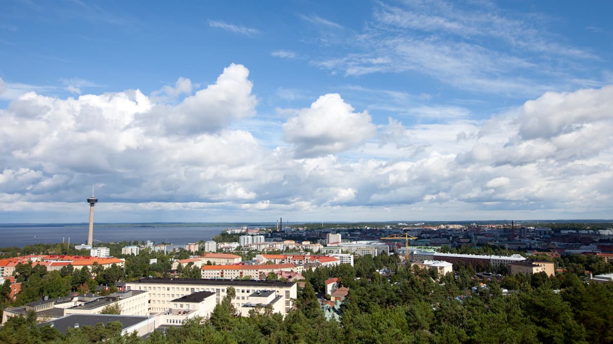 Näkymä Tampereelta Näsijärven suuntaan.