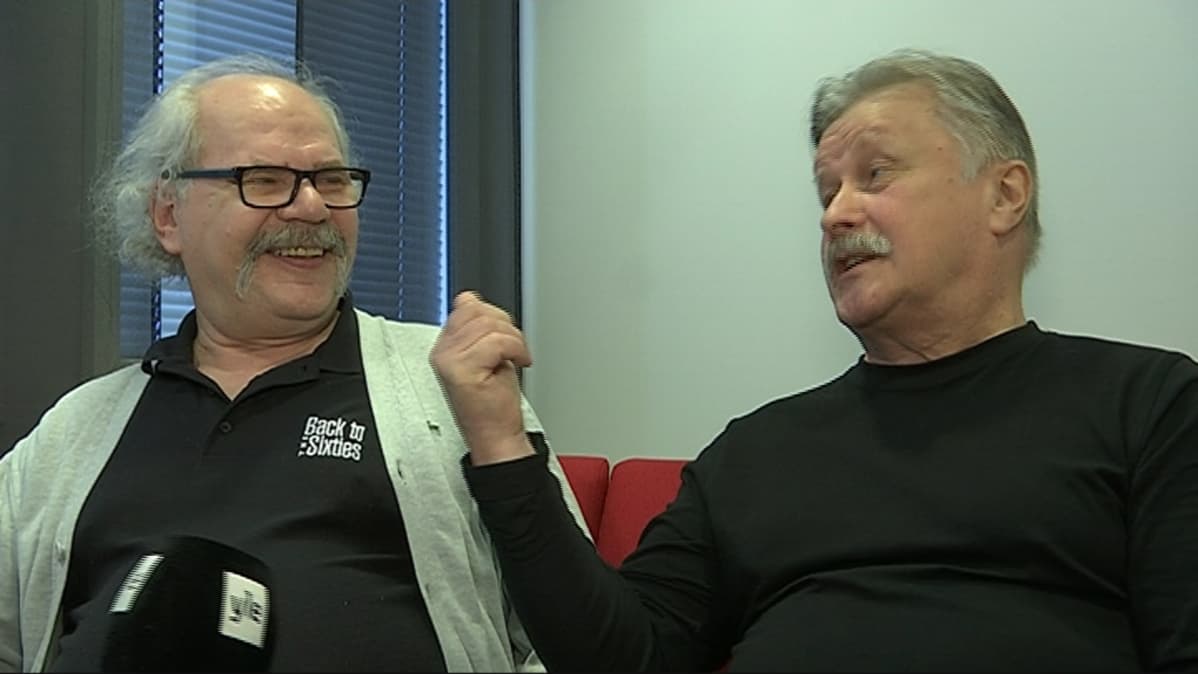 Expressin kosketinsoittaja Unski Kaikkonen ja laulusolisti Junnu Sippola