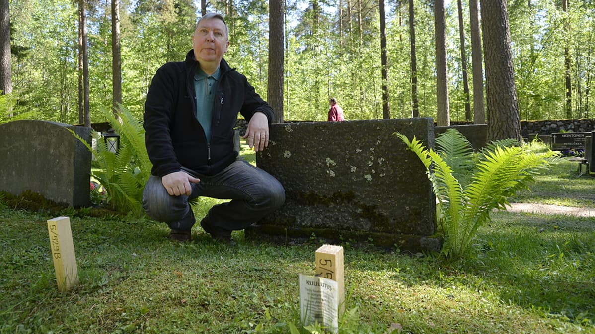 Jukka Nikunen Lepolan hautausmaalla Lappeenrannassa.