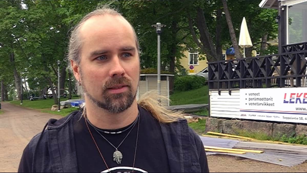 Kitaristi Markus Vanhala