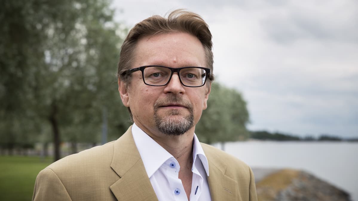 Professori Timo Rothovius.