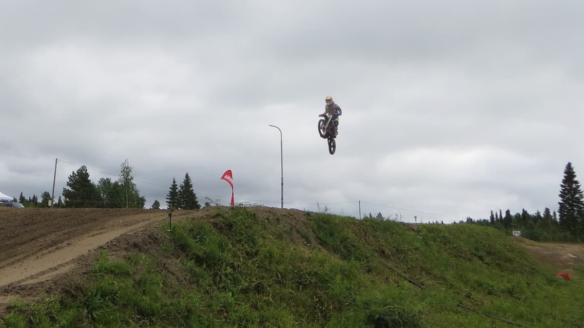 Motocrossia.