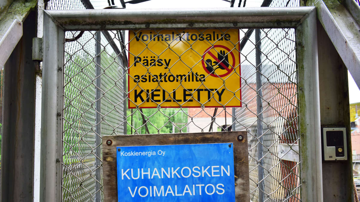 Pääsy kielletty -kyltti.
