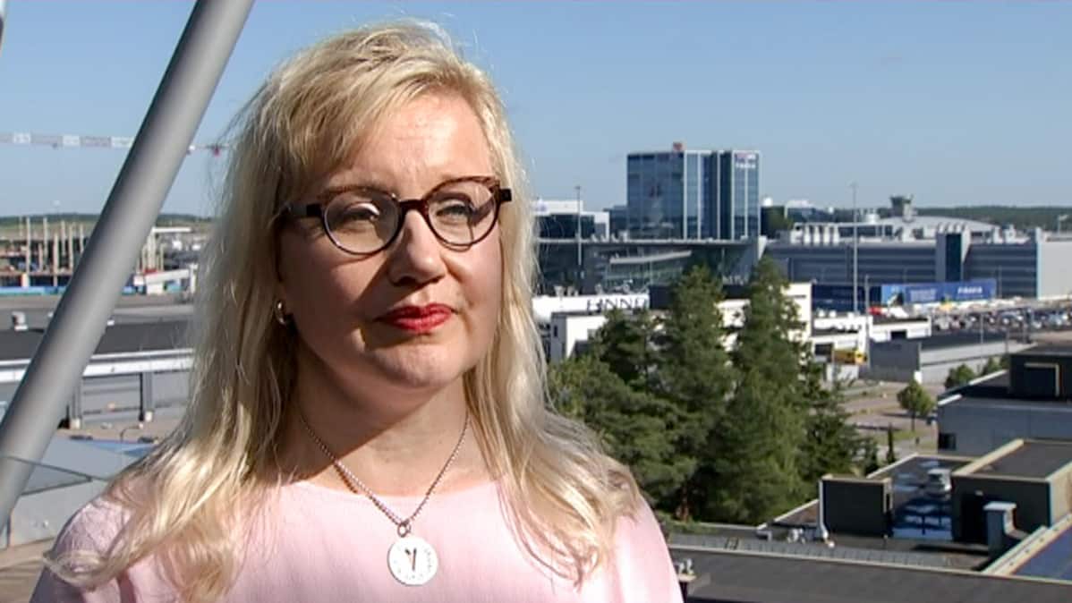 Päivyt Tallqvist, mediasuhteiden johtaja, Finnair/Aurinkomatkat