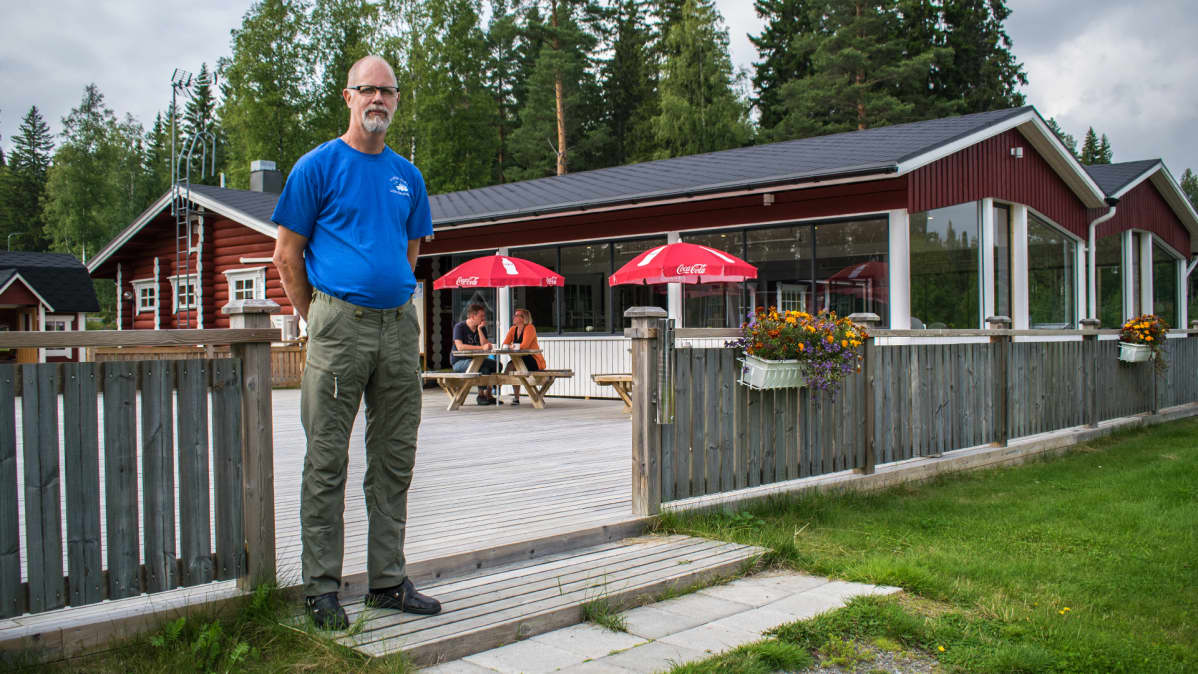 Seppo Puttonen on Häyrylänrannan satamaisäntä ja leirintäalueen yrittäjä.