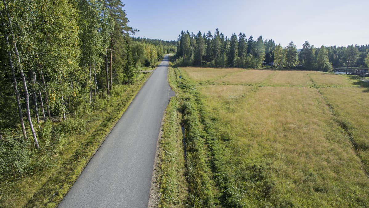 Kajaanin Myötärinteentietä.