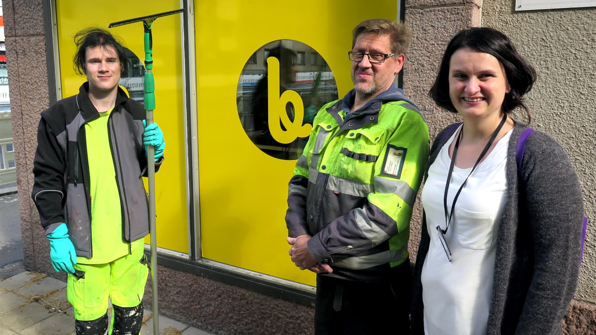 Ikkunanpesijöitä