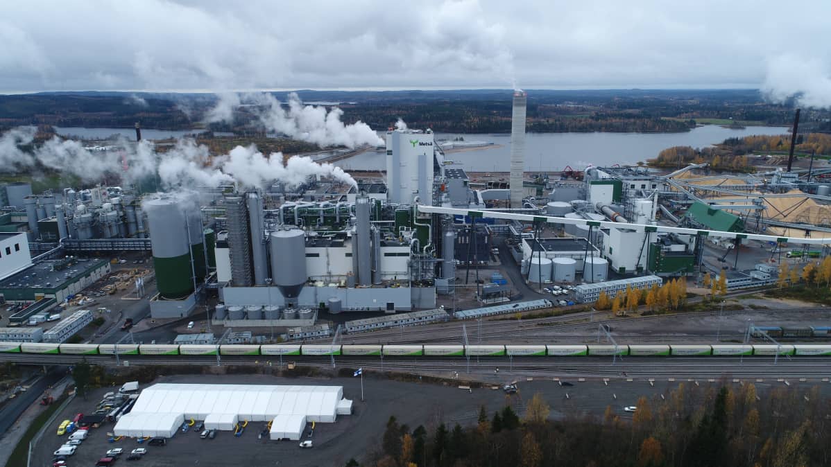 Äänekosken uusi biotuotetehdas ilmasta.