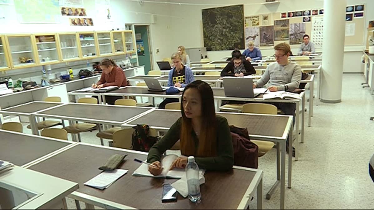 Aikuislukio Lahden yhteiskoulussa