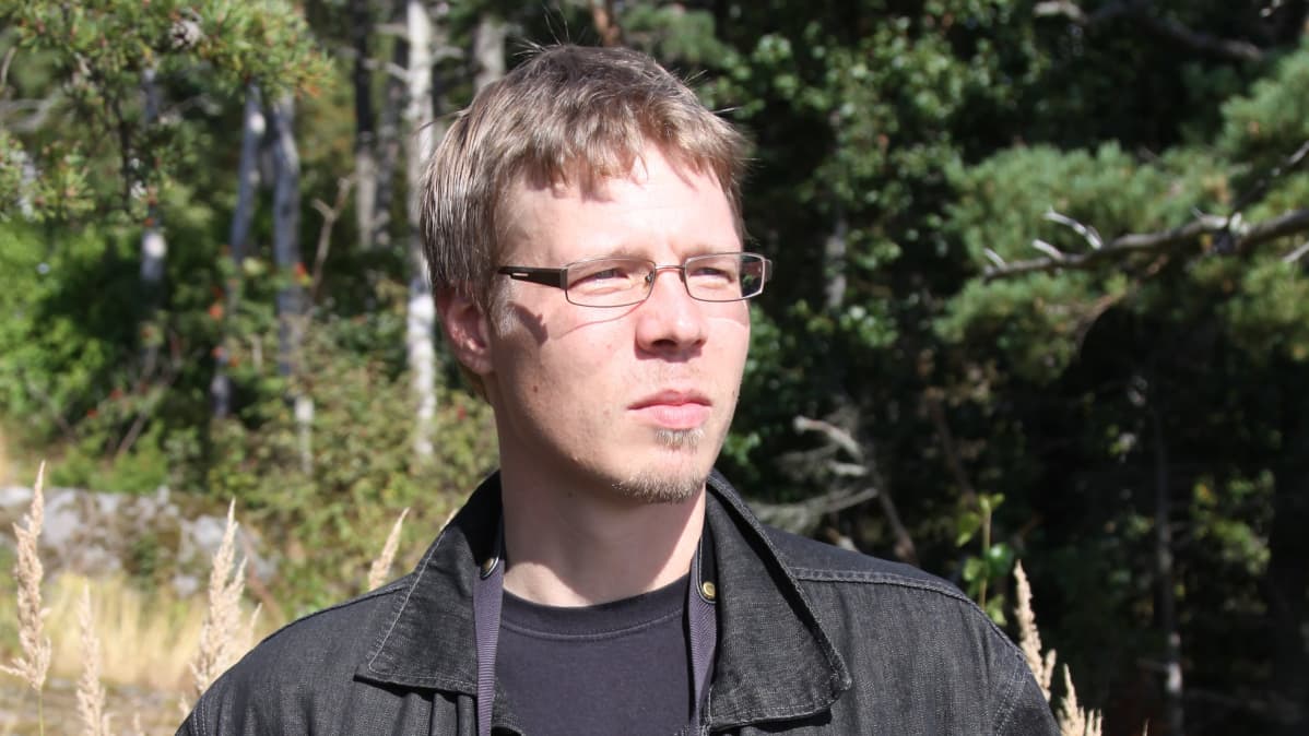 BirdLife Suomi -järjestön suojeluasiantuntija Tero Toivanen