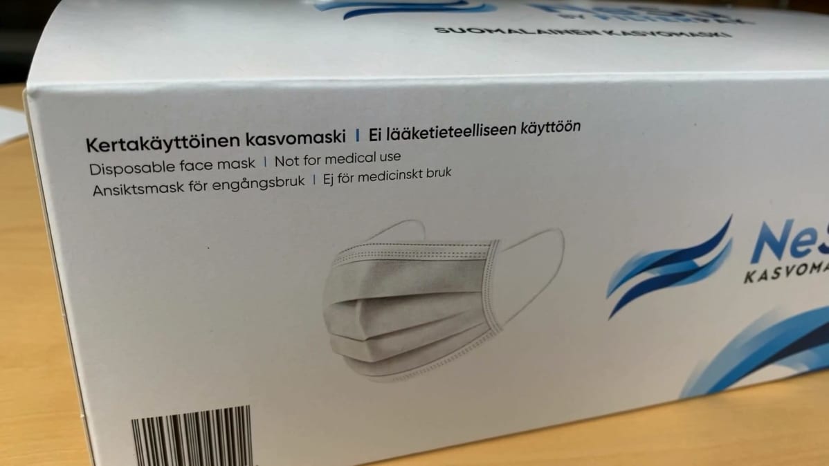 Kasvomaskien myyntipakkaus