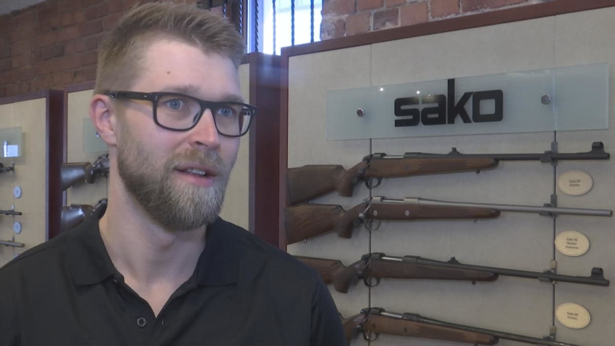 Sakon tuotepäällikkö Taneli Pokkinen