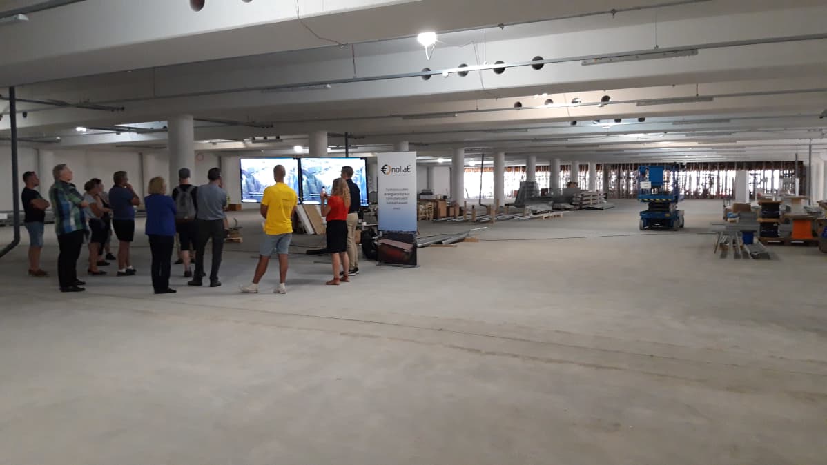 Vierailijoita Turun toriparkissa 8.8.2020