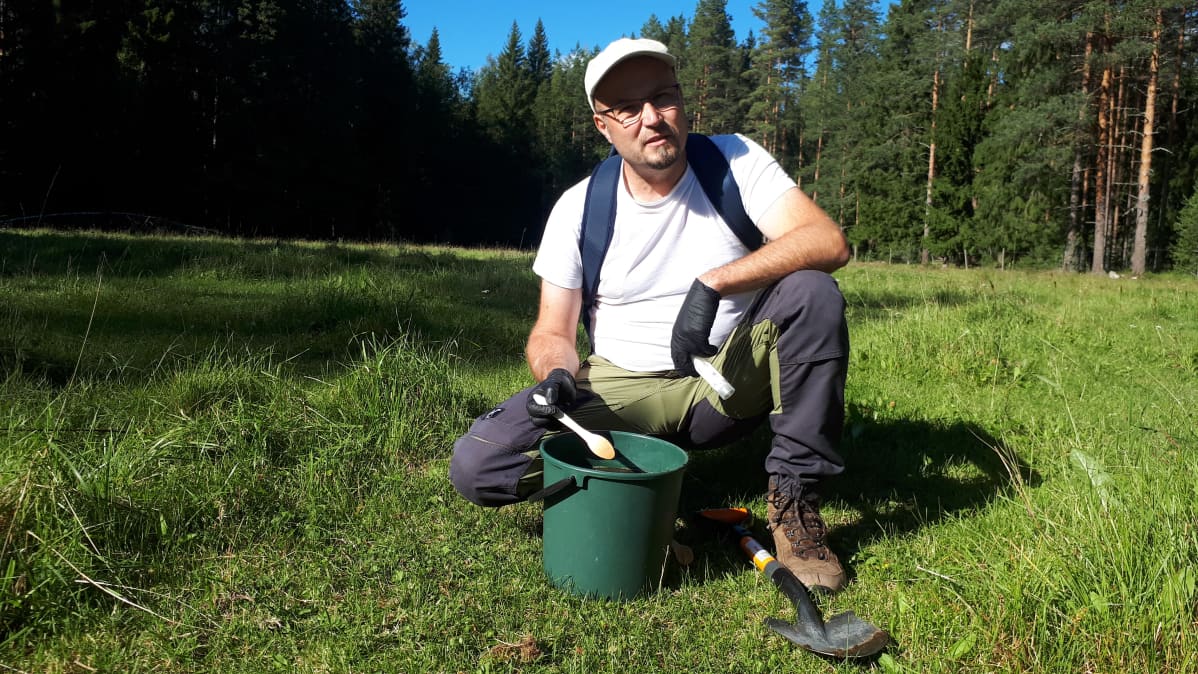 Petri Metsälä Mustajärven tilalla Lammin Evolla
