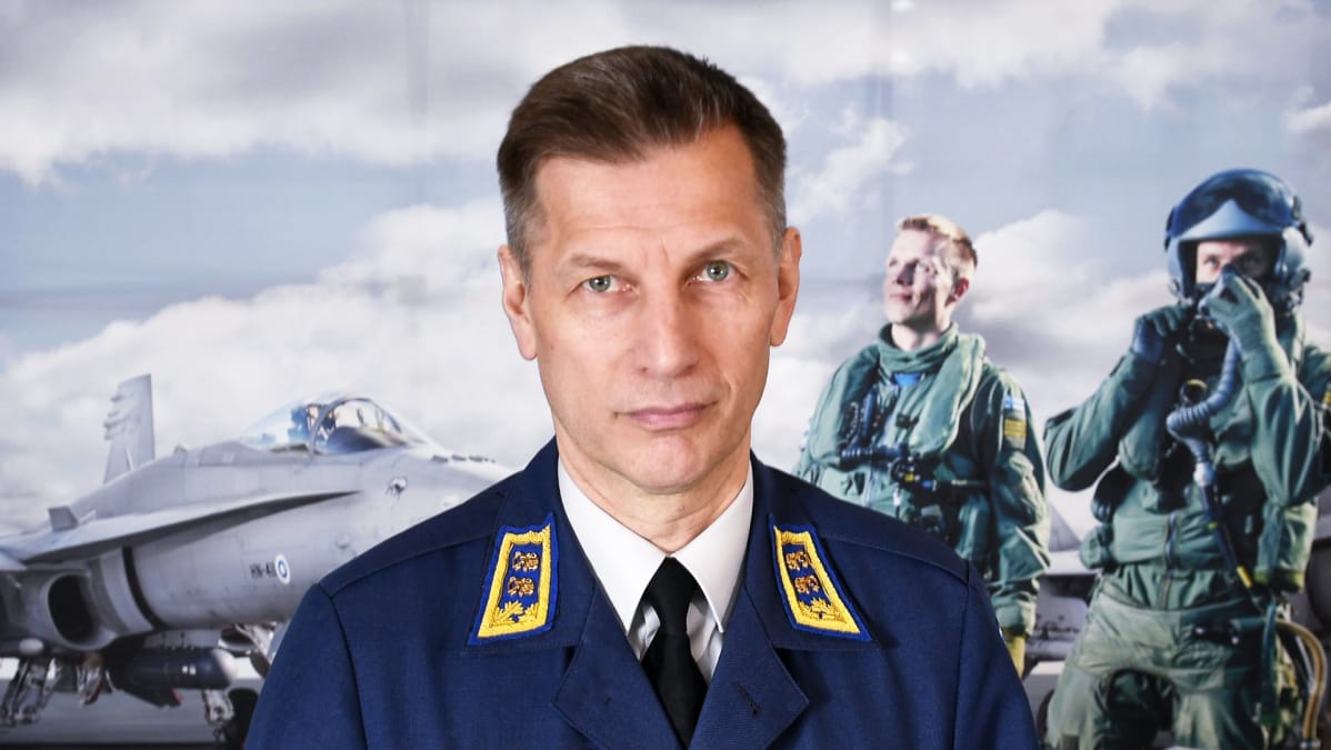 Ilmavoimien komentaja kenraalimajuri Sampo Eskelinen.