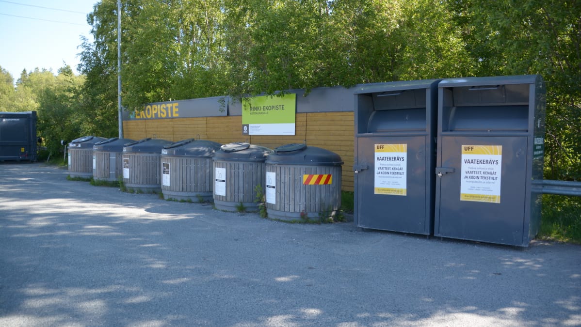 Keminmaan Citymarketin kierrätyspiste.