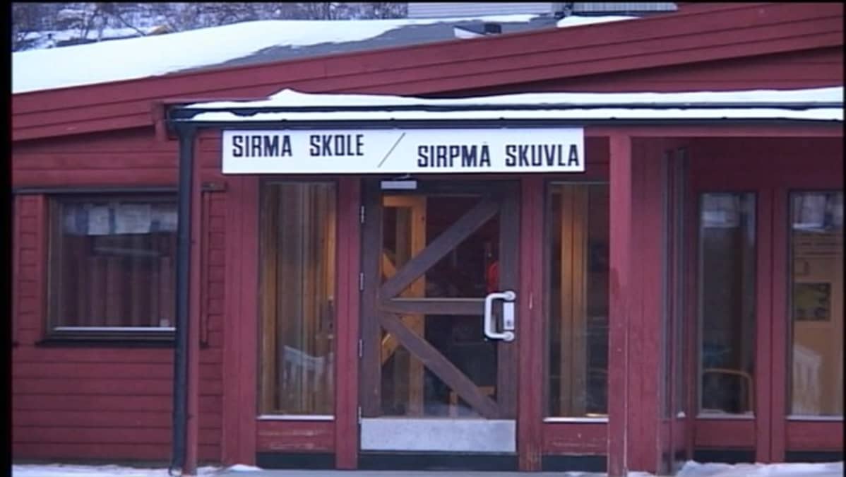 Sirpmá skuvla