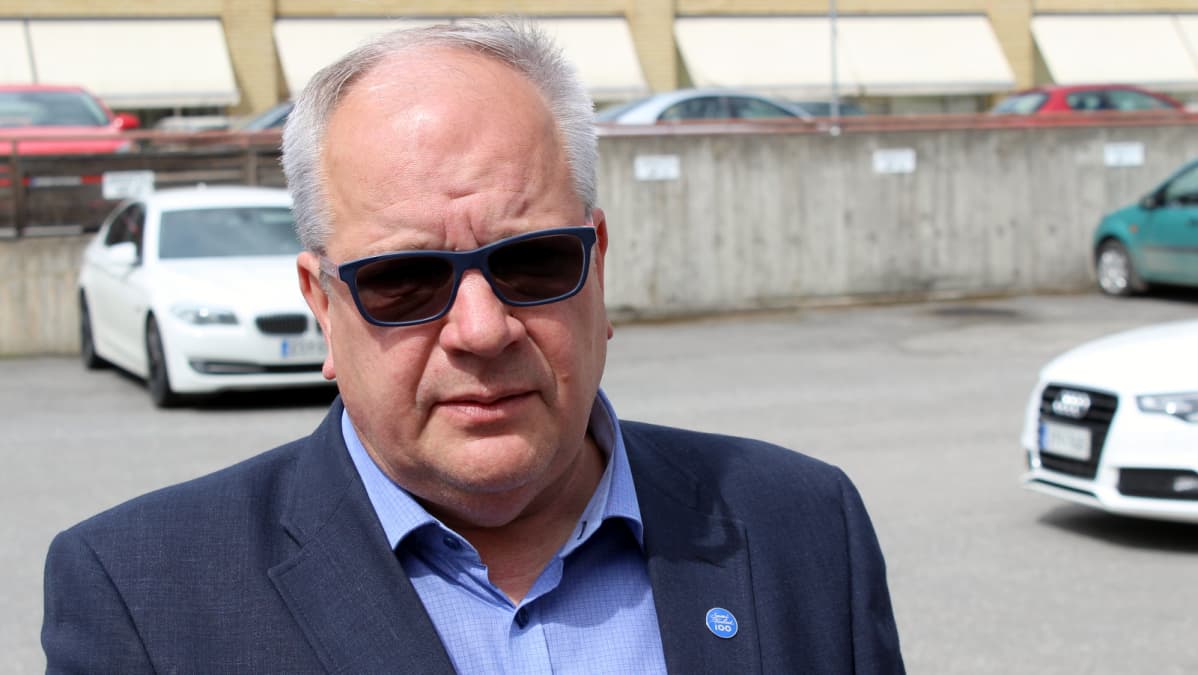 Kansanedustaja Kaj Turunen.