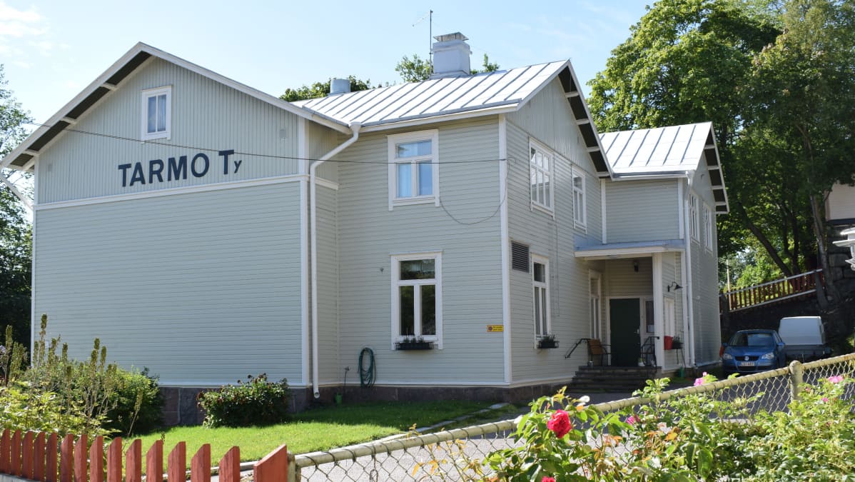 harrastustoimintaan ja juhliin käytettävä rakennus