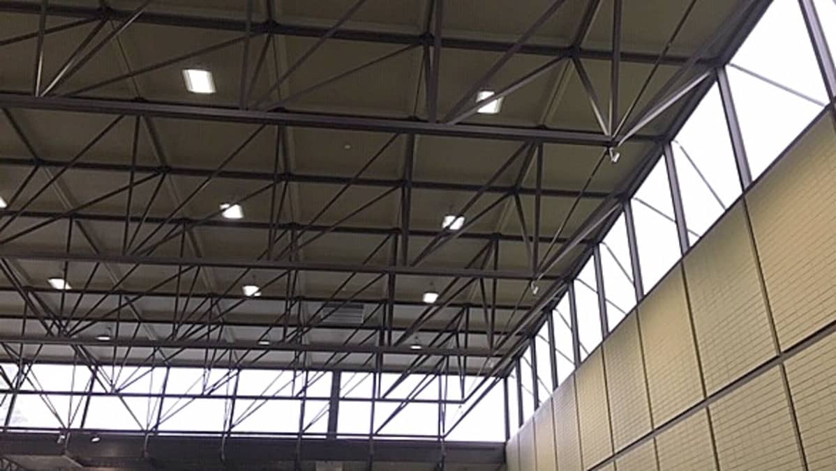 Kouvolan keskuskirkko, kirkkosalin katto