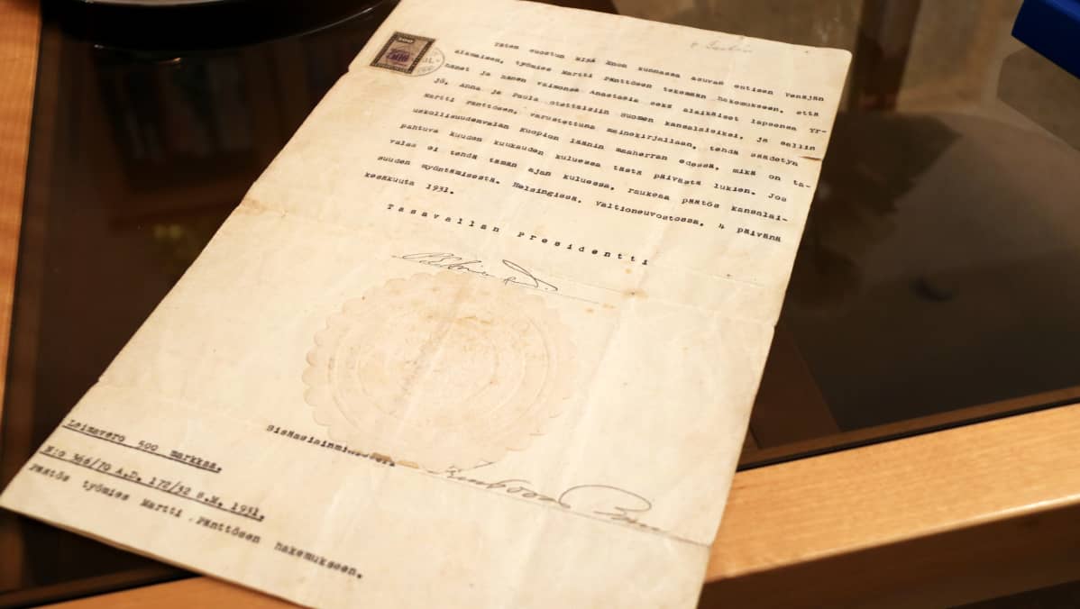 Presidentin myöntämä suomen kansalaisuus