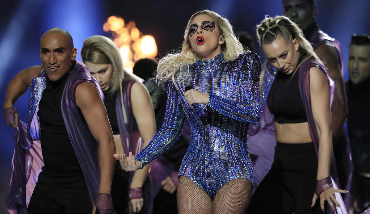 Lady Gaga esiintyy Super Bowlissa Teksasin Houstonissa. 5.2.2017.