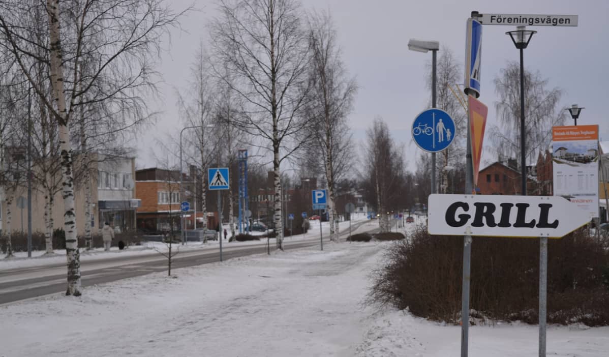 Närpiön keskustan katunäkymä.