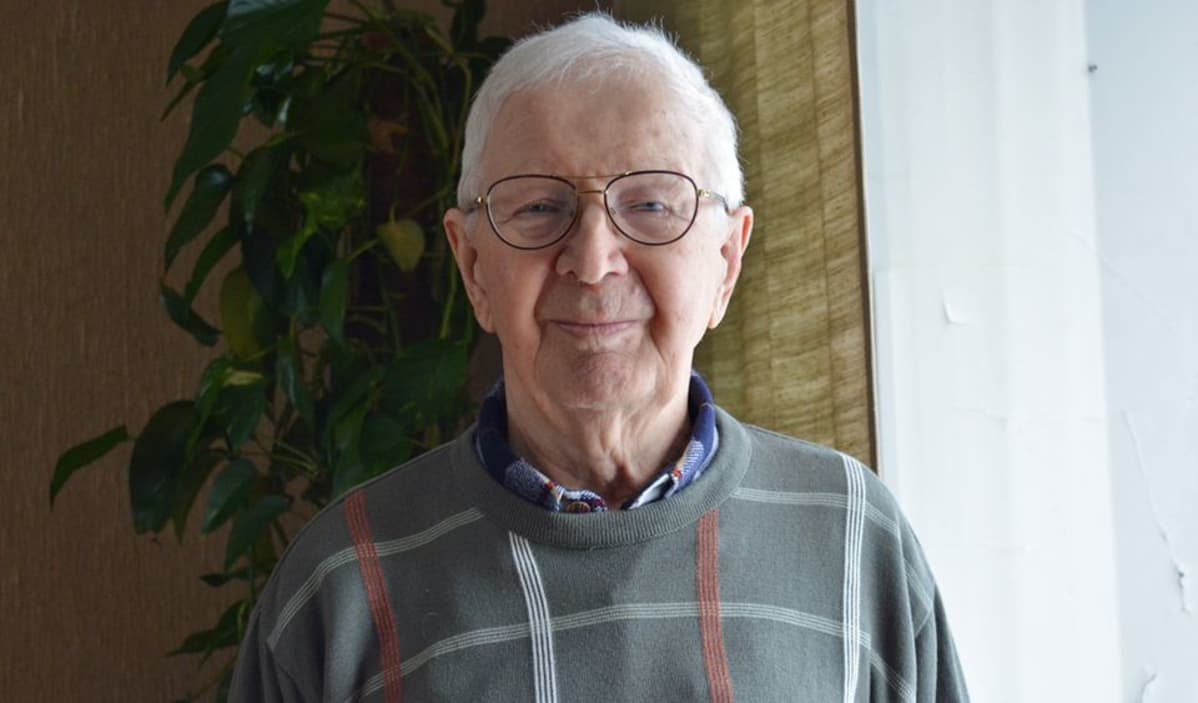 Pentti Mattila ravintola Siriuksen yläkerrassa.