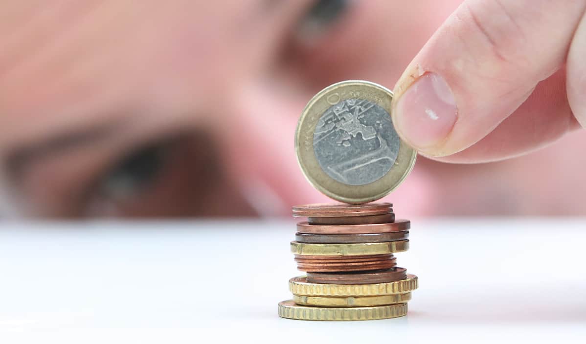 Raha Euro kolikoita.