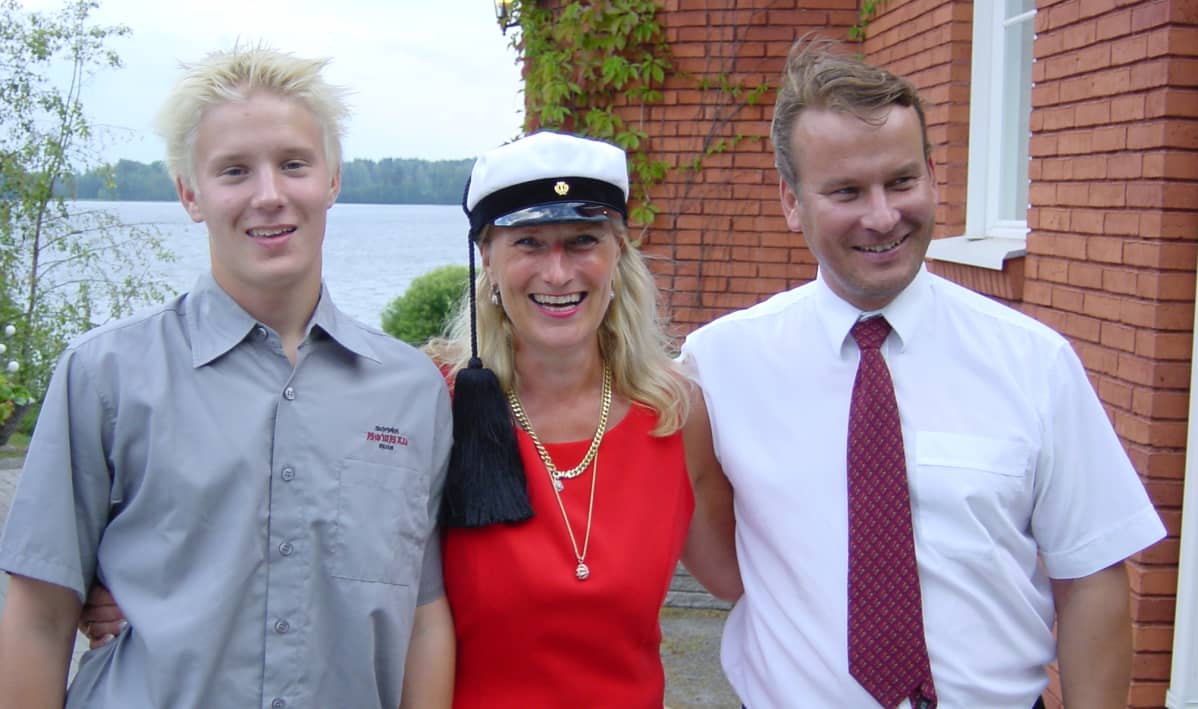 Sirkka Hagman perheensä kanssa