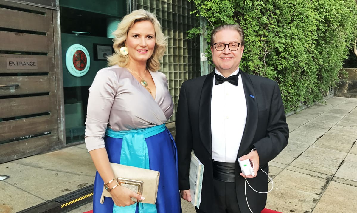 Oopperalaulaja Camilla Nylund ja pianisti Matti Hirvonen.