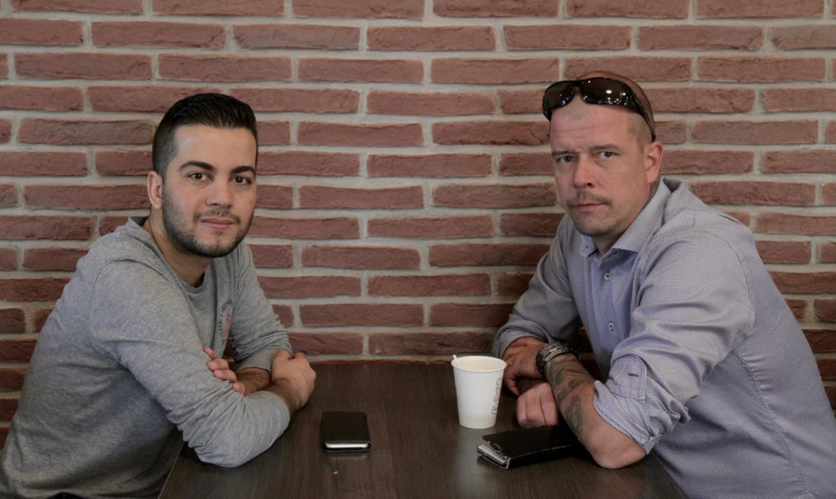 Shihab Ahmed ja Antti-Jussi Hirsimäki Seinäjoen arabikevät -elokuvassa