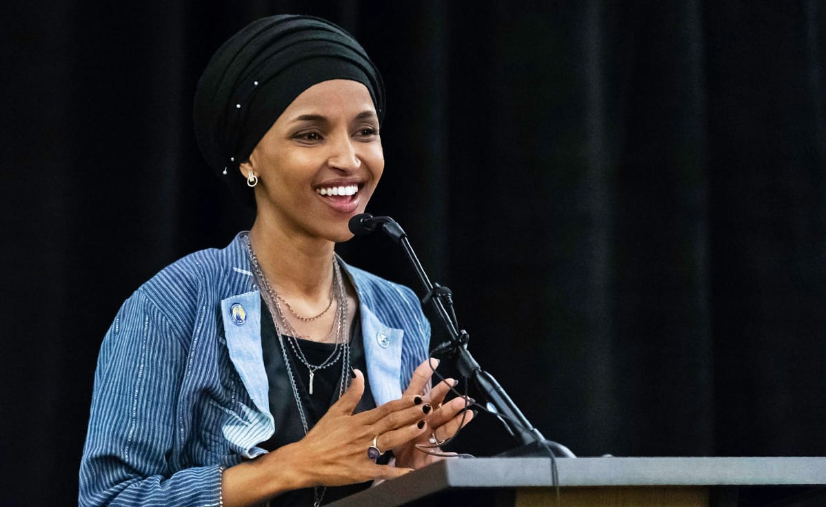 Ilhan Omar puhuu.