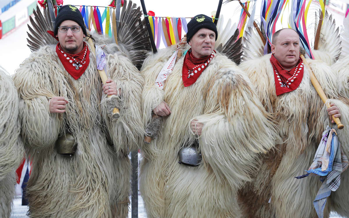 Slovenian kannattajia Åressa, Ruotsissa 8. helmikuuta. Alppihiihdon maailmanmestaruuskilpailut 2019 järjestetään 5. – 17. helmikuuta Ruotsin Åressa.