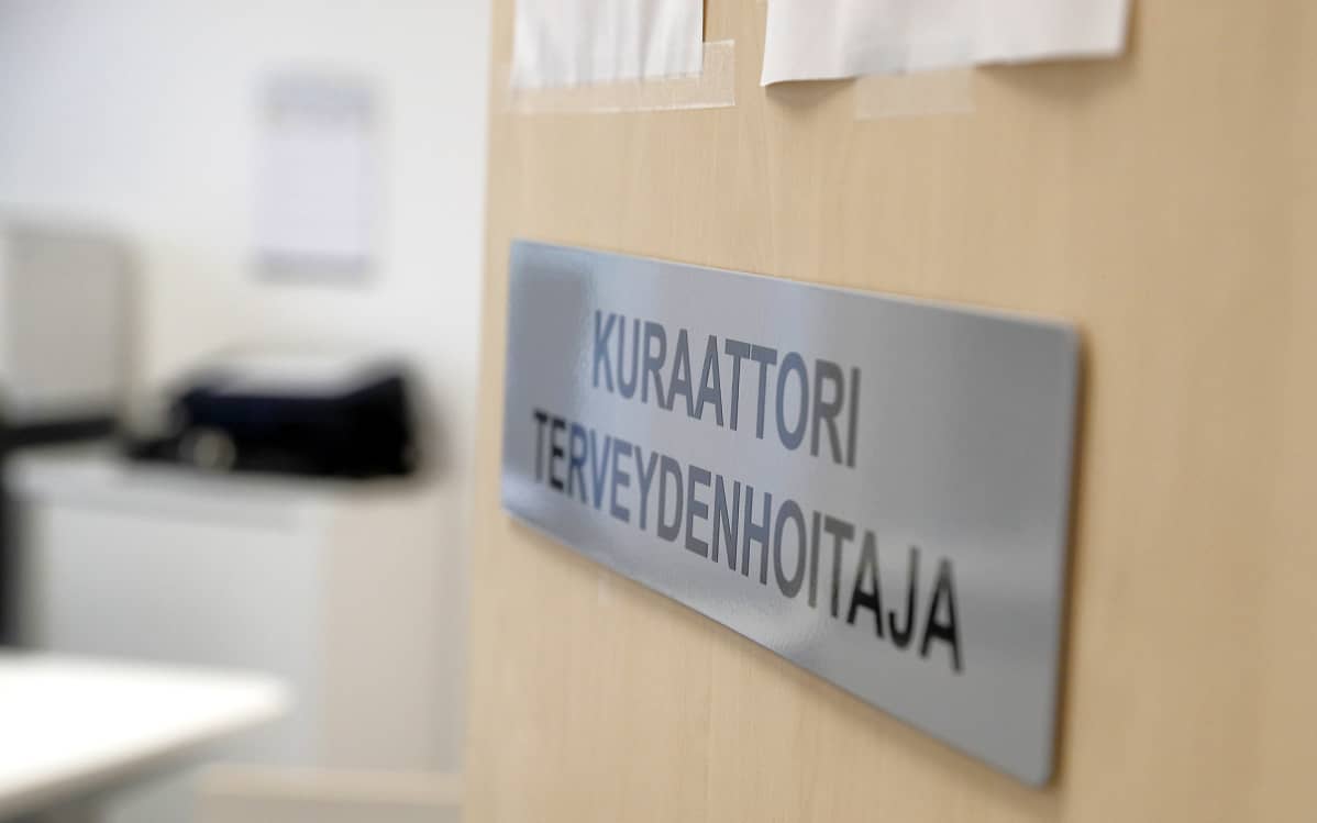 kouluterkkarin ovi