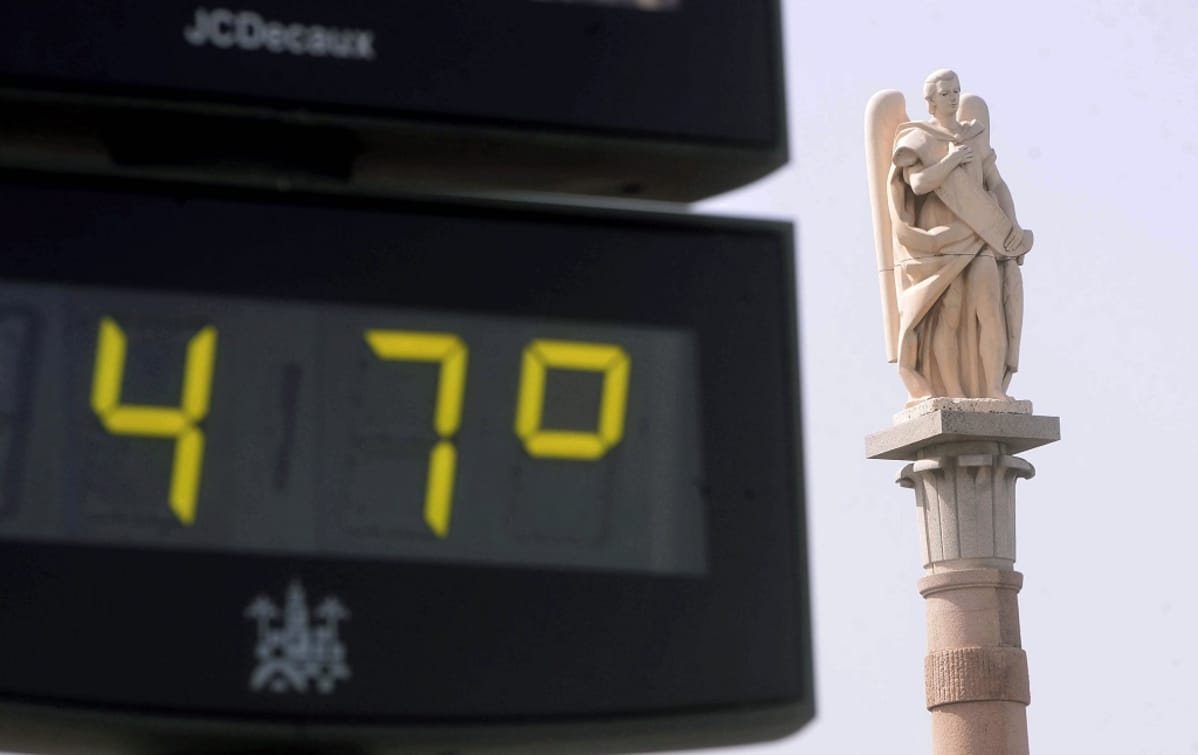 Espanjassa mitattiin jopa 47 asteen lämpötila keskiviikkona. Helleaallon on ennustettu jatkuvan sunnuntaihin saakka.
