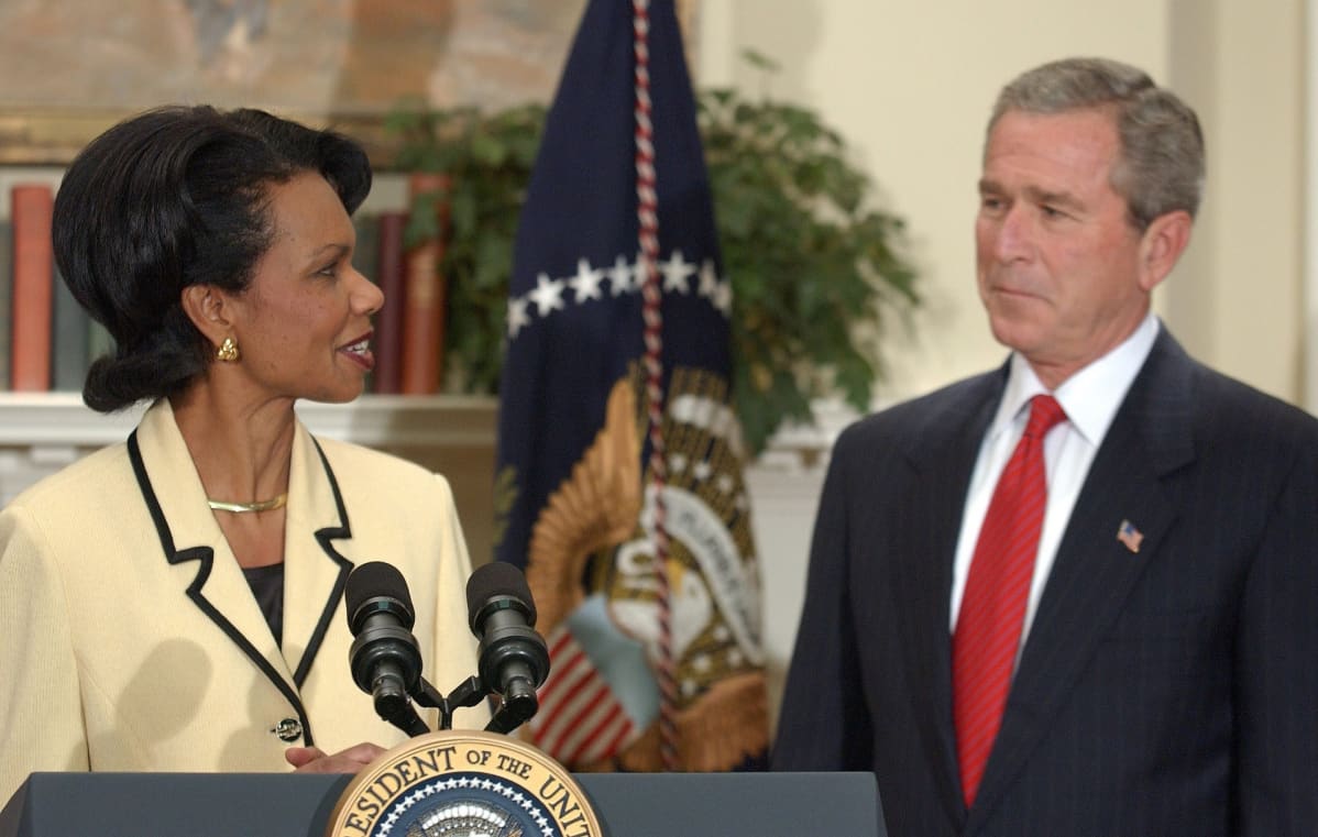 Presidentti George W. Bush nimitti Condoleezza Ricen ulkoministeriksi marraskuussa 2004.
