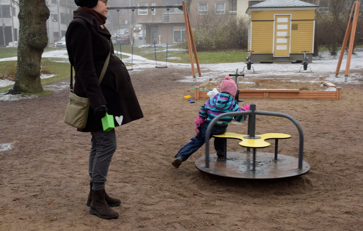Neuvolavanhempien yksinäisyys