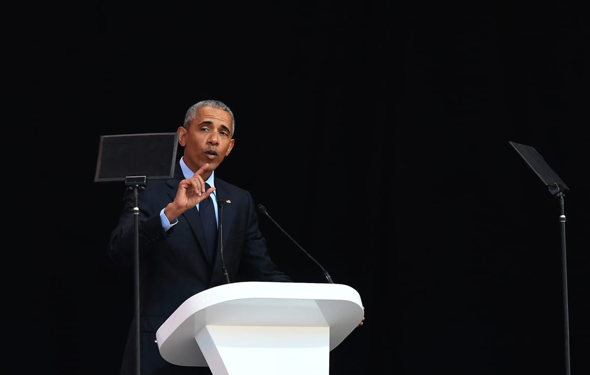 Barack Obama puhui Nelson Mandelan muistotilaisuudessa Johannesburgissa tiistaina. Obama on esiintynyt julkisuudessa harvakseltaan sen jälkeen, kun hän jätti Yhdysvaltain presidentin viran seuraajalleen Donald Trumpille.