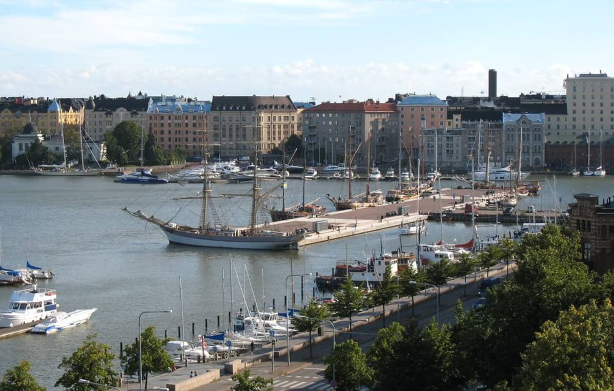 Halkolaituri, purjelaivasatama.