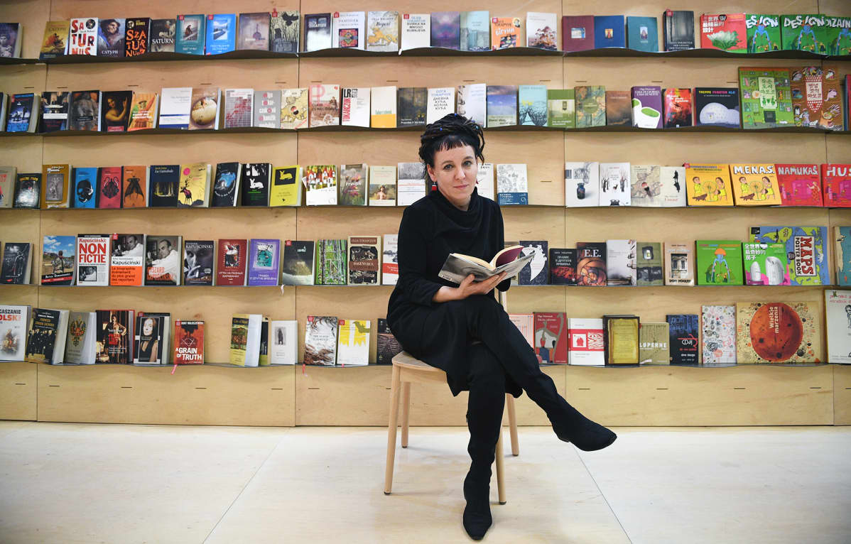 Olga Tokarczuk on aiemmalta ammatiltaan psykologi.