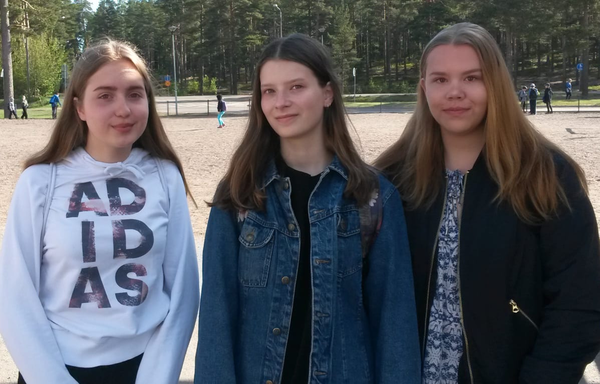 Sarita Mäkelä, Sini Okkonen ja Aada Majander