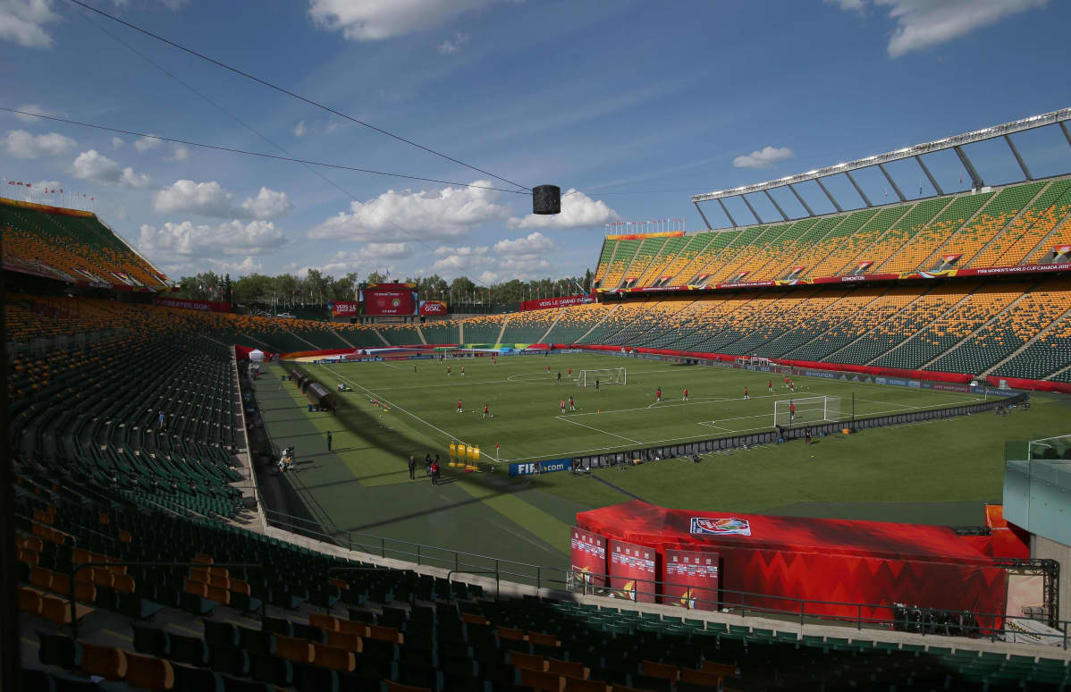 Edmontonin Commonwealth Stadium 2015