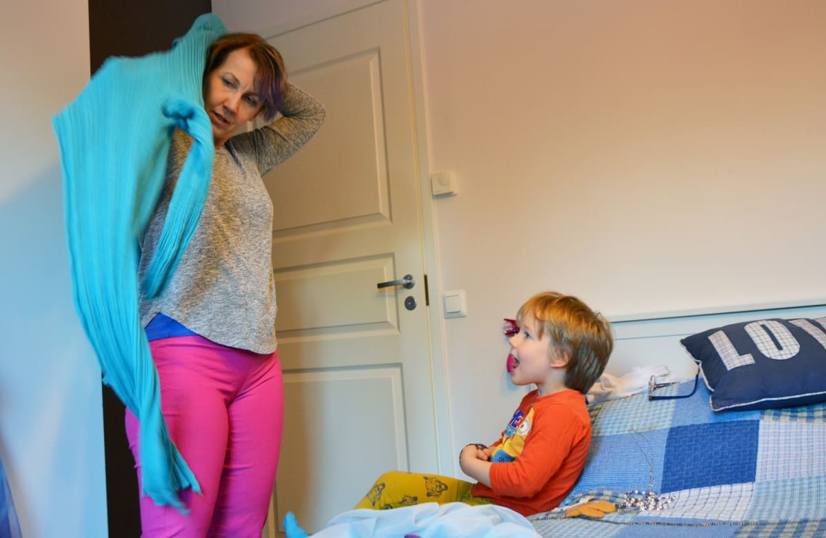 Annika Koskela ja Vili valitsevat vaatteita