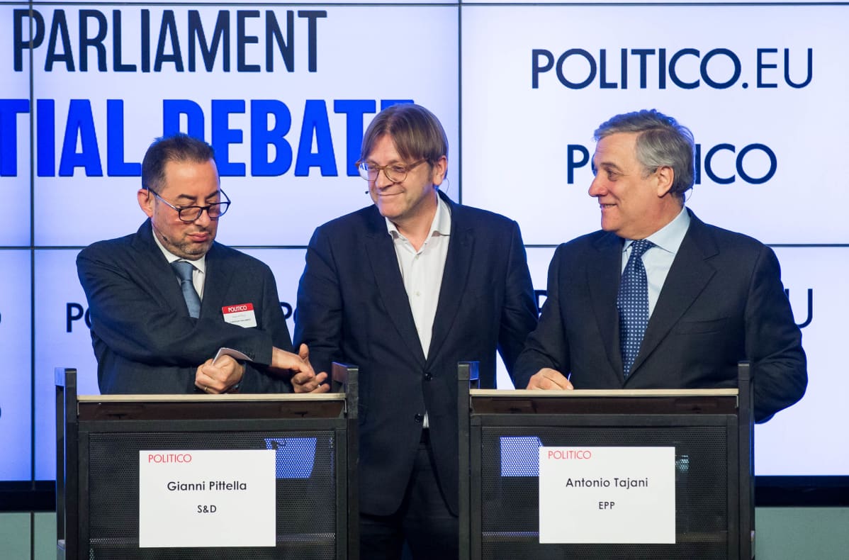 Gianni Pittella, Guy Verhofstadt ja Antonio Tajani osallistuivat puhemiesehdokkaiden väittelyyn Brysselissä 11. tammikuuta.