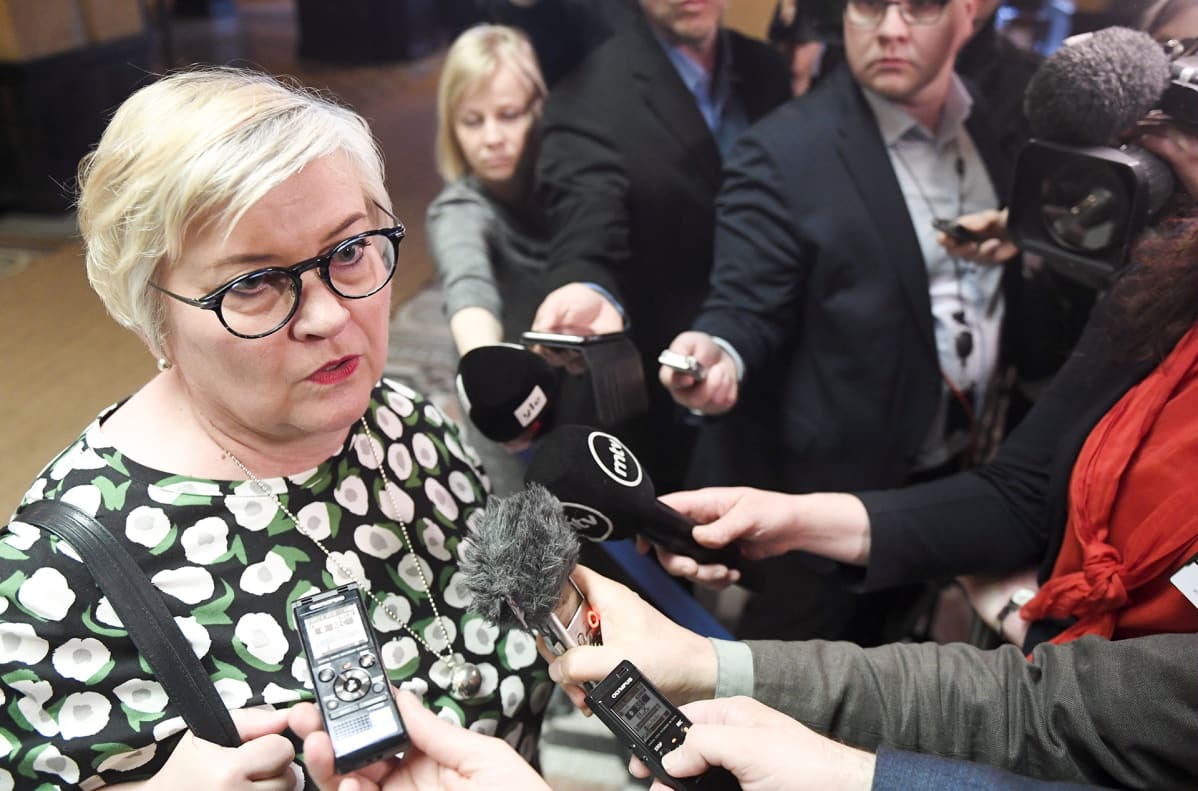Keskustan Anu Vehviläinen osallistui hallitusneuvotteluihin Säätytalolla Helsingissä 23. toukokuuta.