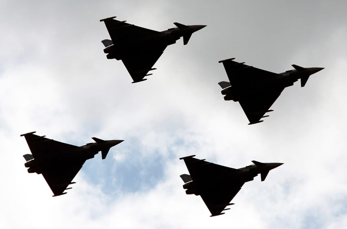 Saksalaisia Eurofighter-hävittäjiä.
