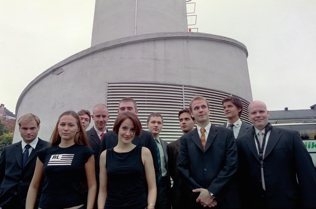 Ultra Bra vuonna 2001 CD-kokoelmansa "Sinä päivänä kun synnyin" julkaisun aikaan.