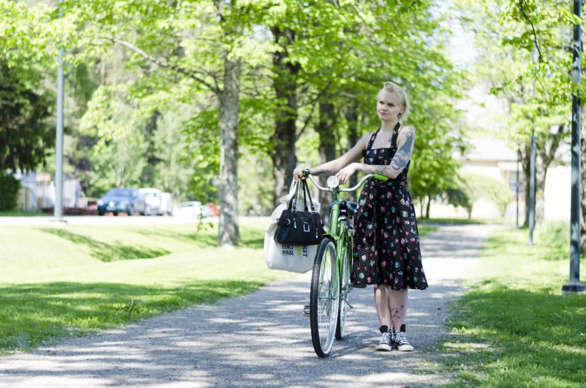 Viivi Hagman on hankalassa tilanteessa migreeninsä kanssa, mikäli hänelle parhaiten sopivaa e-pillerimerkkiä ei saa enää koko loppuvuonna.