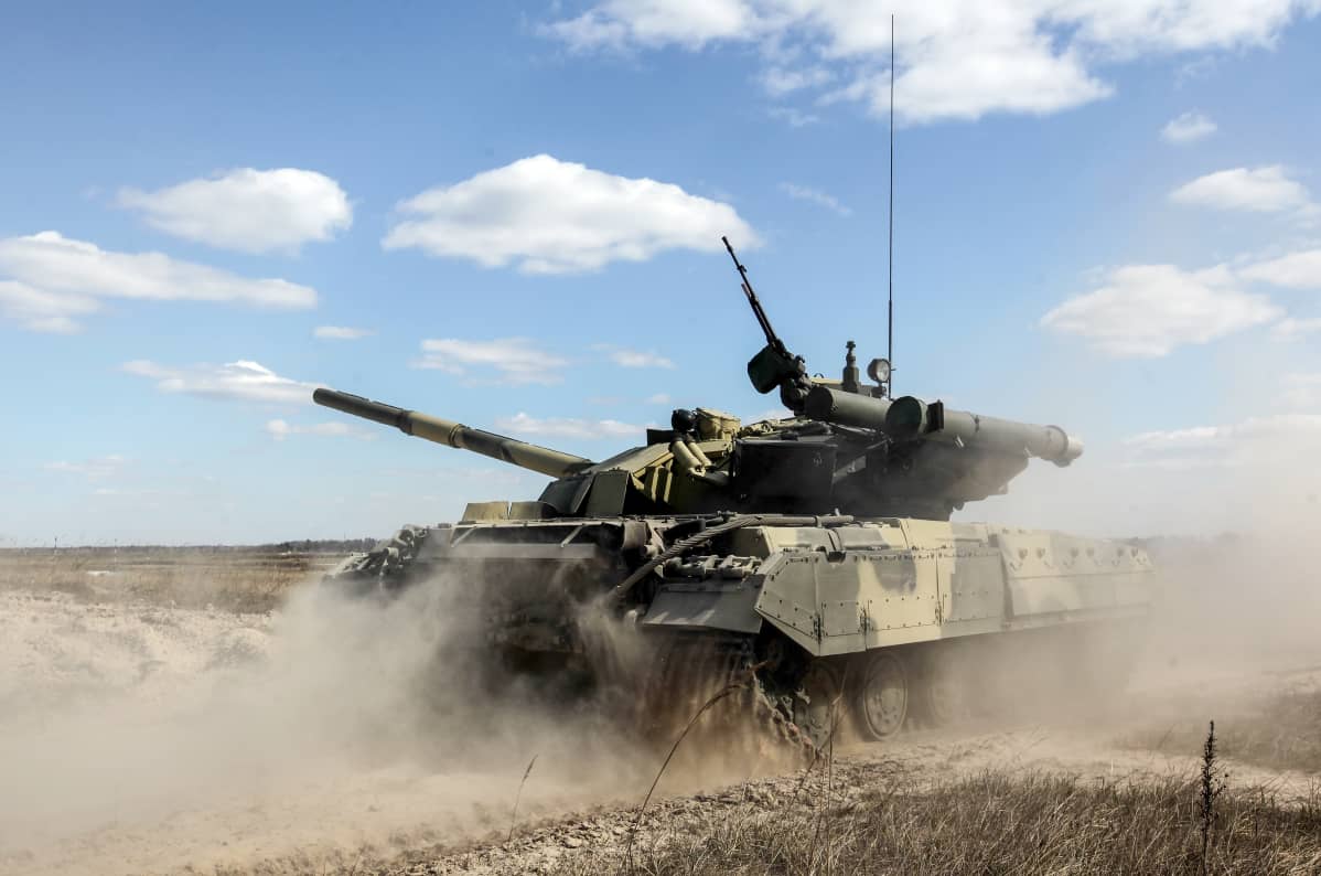 Ukrainan armeija laajassa sotaharjoituksessa 2.4.2014.